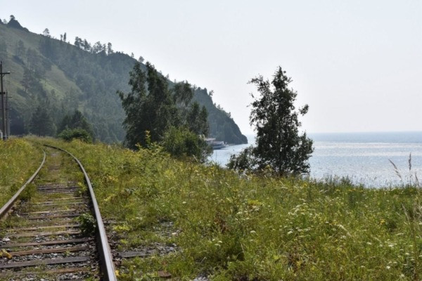 Достопримечательности и истории. Как прошел шестой день экспедиции Прио-Внештогрбанка на Байкал