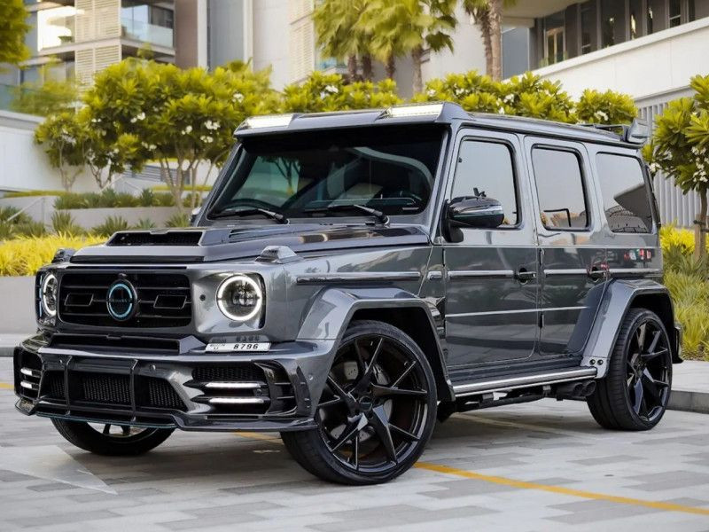 Лучшие маршруты для поездки на люксовом авто в Дубае