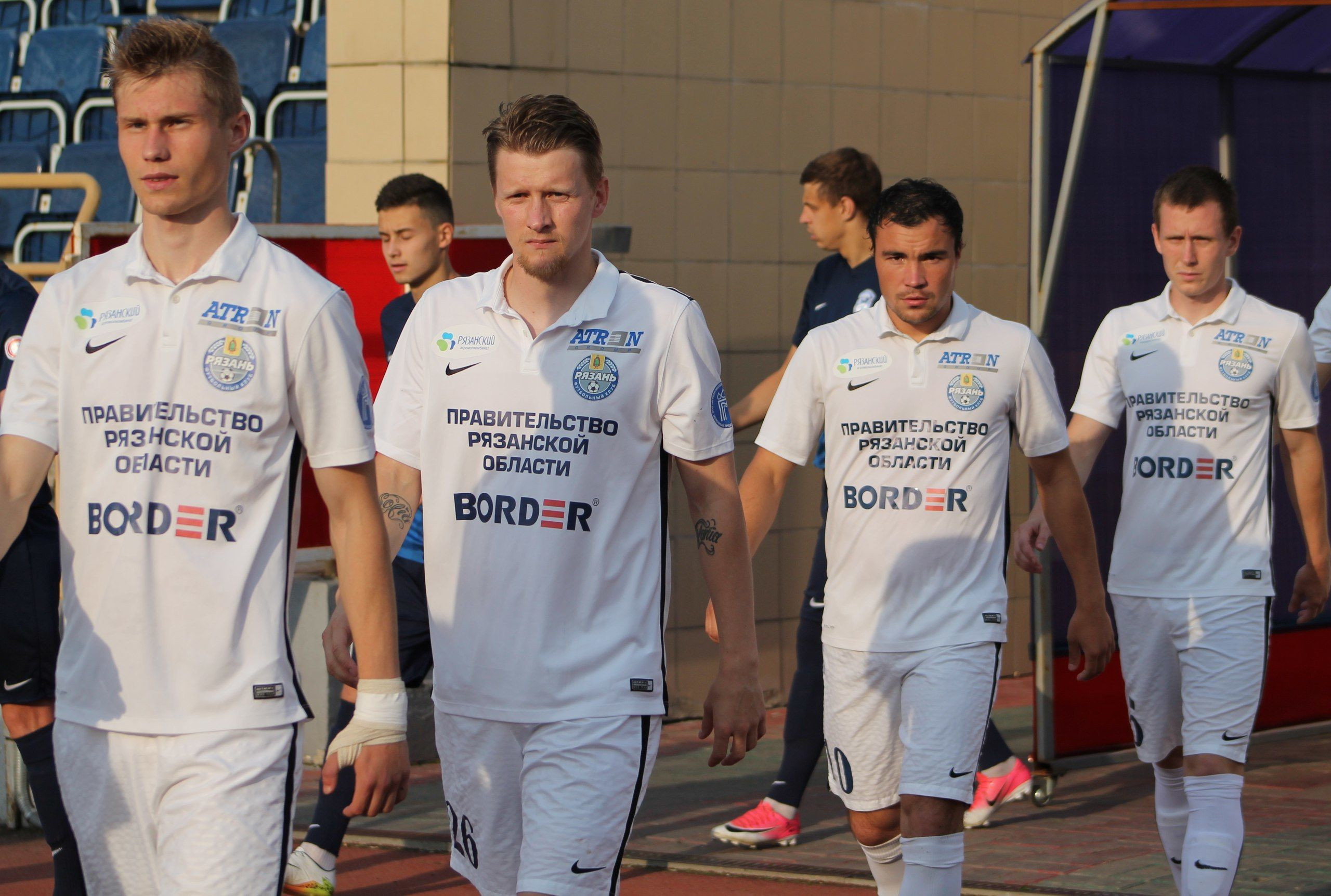 Столото женщина. Награждение фото. Выиграл 10 миллионов рублей в лотерею. Выиграла. Рубчинский фк рязань.