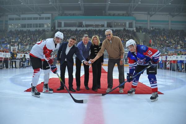 В Рязани стартовал 15 юбилейный сезон Ночной хоккейной лиги