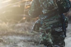 Украинцы, замаскированные под российских военных, пытались прорваться через границу РФ