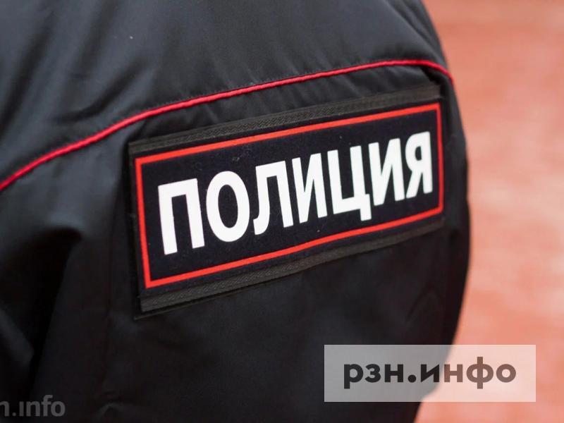 Рецидивист украл деньги с карточки рязанки