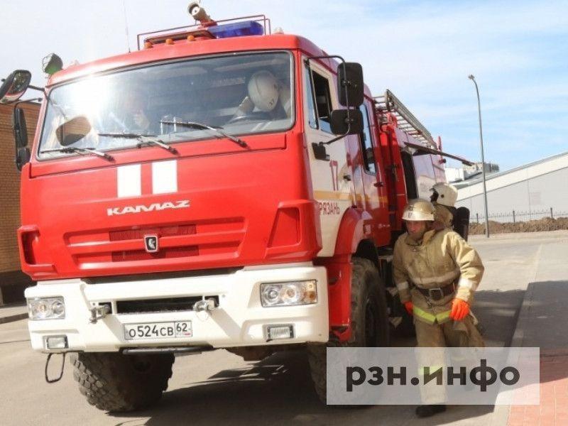 В Рязанской области горели баня и хозпостройка