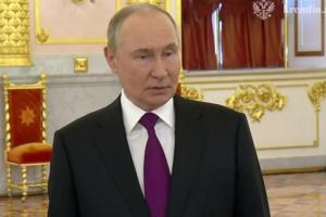 Путин запретил покупать иностранную форму для ВС РФ