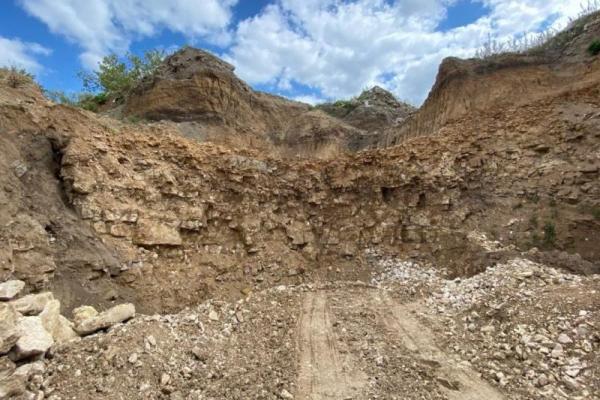 В Рязани пресечена незаконная деятельность по добыче известняка у реки Проня