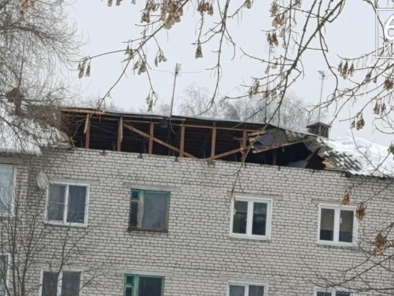 Бастрыкин запросил доклад после обрушения крыши дома в Рязанской области