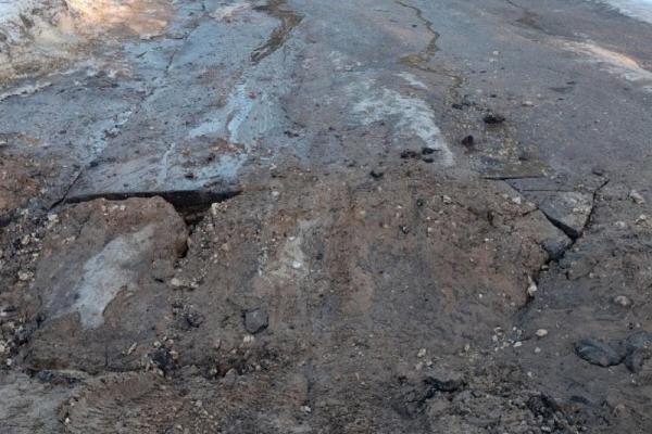 Рязанцы обратили внимание на опасную дорожную яму