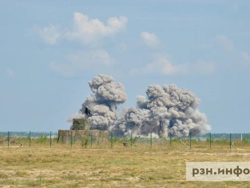 Более 100 беспилотников сбили над регионами РФ за ночь, есть пострадавшие