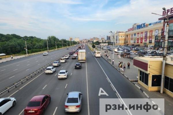 Власти изменили пост об отмене выделенки около Премьера, людям приходят штрафы