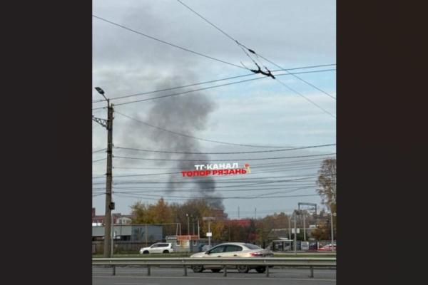 В Рязани заметили столб черного дыма