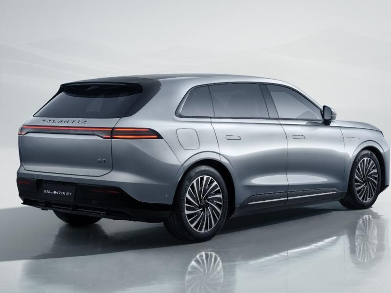 Exeed EXLANTIX ET признан самым высокотехнологичным кроссовером 2025 года