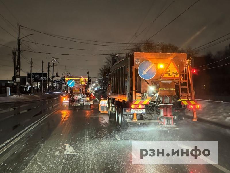 Как убирают Рязань зимой. Репортаж из снегоуборочной машины